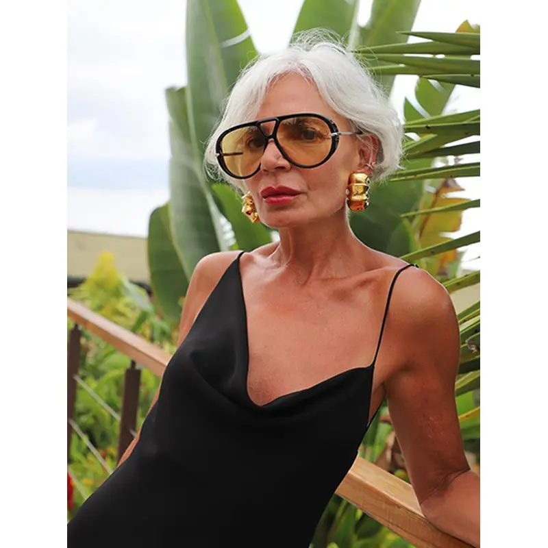 8" Short Bobs Grey Synthetic Wigs Women