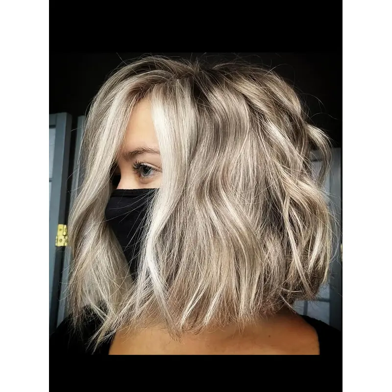 Bob Wigs For Women 10" Synthetic Lace Front Platinum Blonde Chin Length Wavy Wigs