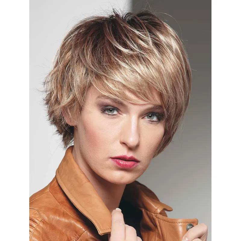 Amazing Blonde Short Straight With Bangs Beautiful Wigs
