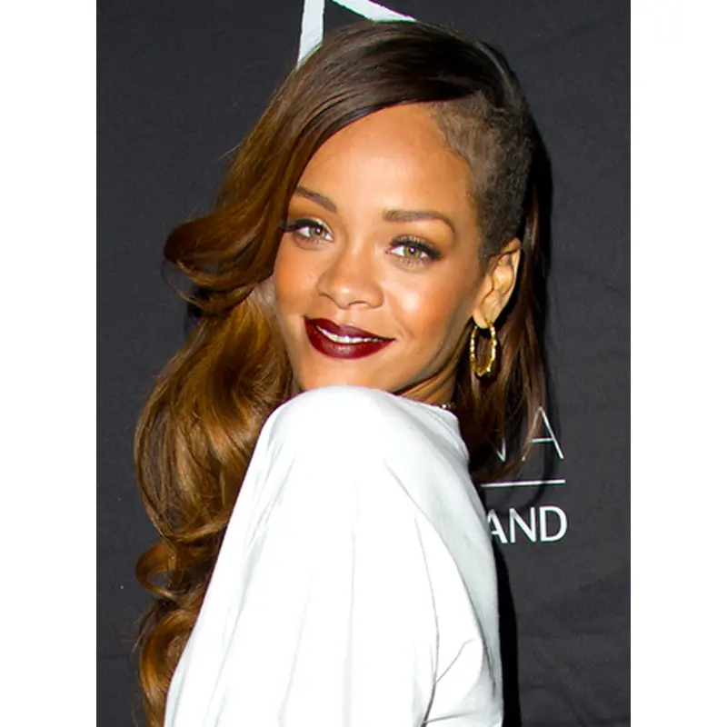 High Quality Brown Wavy Long Rihanna Wigs