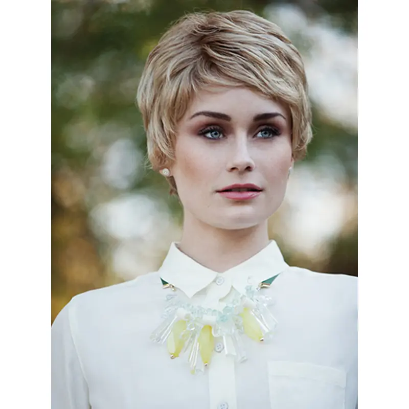 8" Wavy Blonde Classic Short Wigs