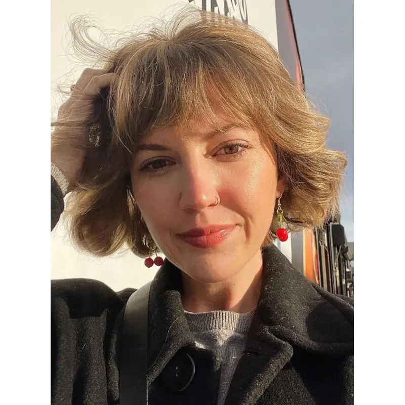 Wigs Short Bob Monofilament Layered 8" Wavy Wigs