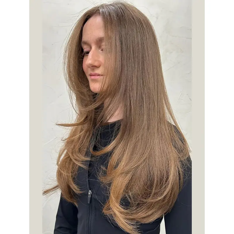 Long Blonde Hair Wigs 22" Lace Front Layered Wigs