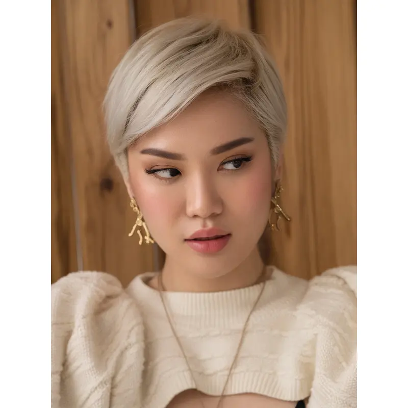 Short Natural Wigs Boycuts Straight Monofilament Platinum Blonde 6" Wigs