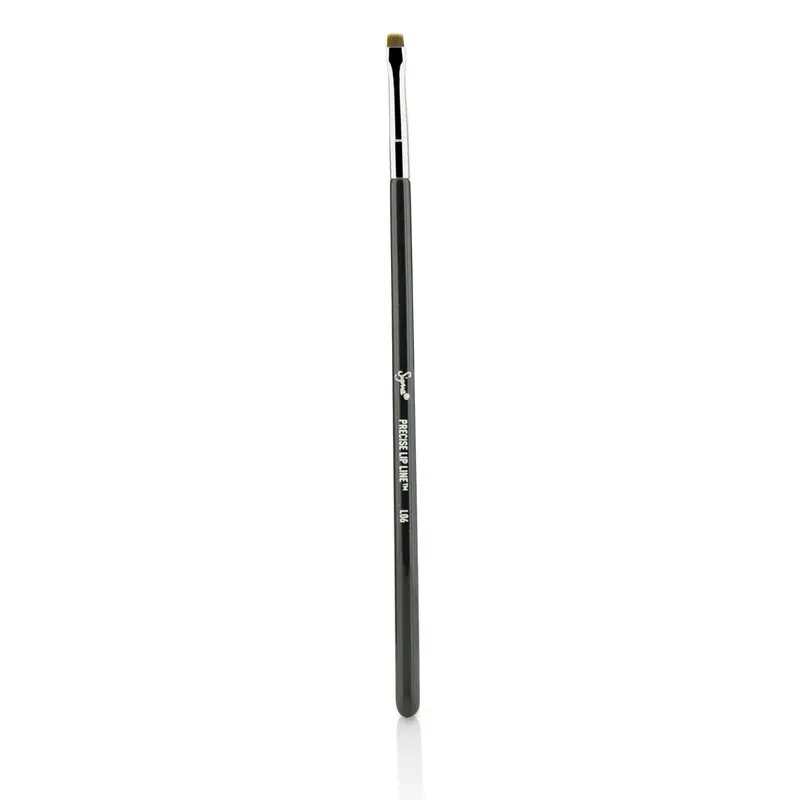 Sigma Beauty L06 Precise Lip Line Brush